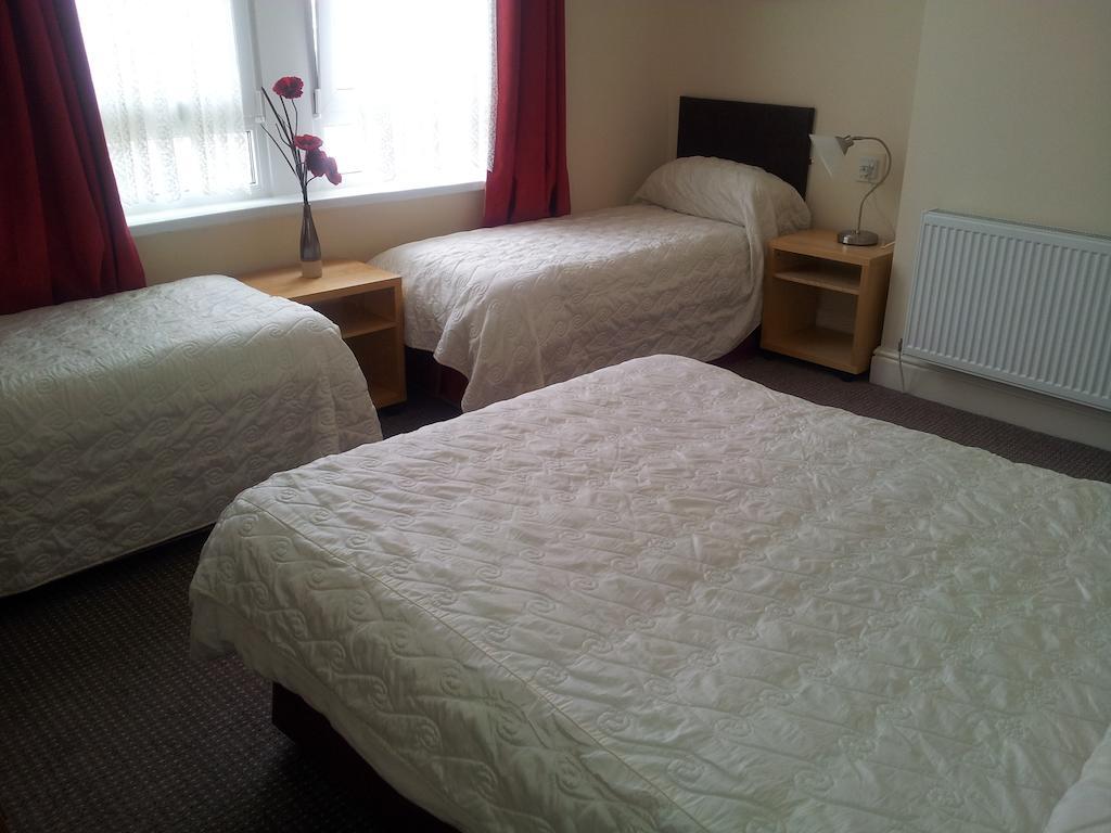 Beachcomber Hotel 3*